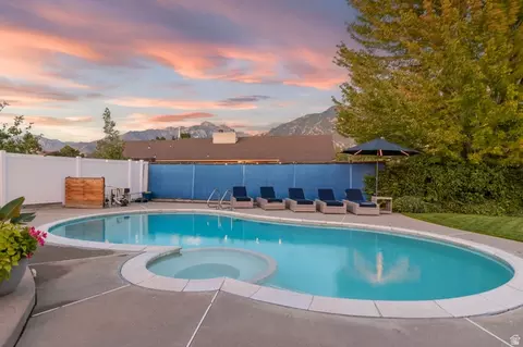 Exterior - 11631 S Hidden Cir, Sandy, UT 84092 photo 7 of 9