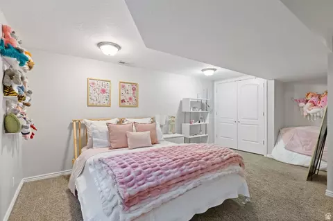 Bedroom - 11631 S Hidden Cir, Sandy, UT 84092 photo 9 of 10