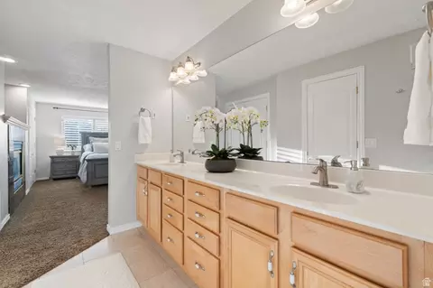 Bath - 11631 S Hidden Cir, Sandy, UT 84092 photo 4 of 6