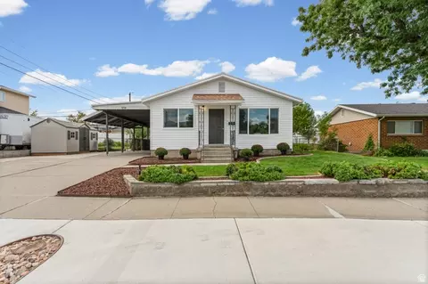 Exterior - 1108 E Diamond Way, Sandy, UT 84094 photo 2 of 7