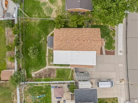 View/Area - 1108 E Diamond Way, Sandy, UT 84094 photo 10 of 11