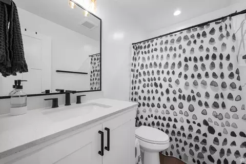 Bath - 1664 E 900 N Existing N #LE 09, Spanish Fork, UT 84660 photo 2 of 3