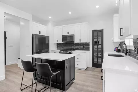 Kitchen - 1664 E 900 N Existing N #LE 09, Spanish Fork, UT 84660 photo 2 of 2