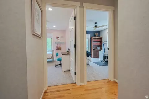Entry Way - 2924 E Robidoux Rd, Sandy, UT 84093 photo 4 of 5