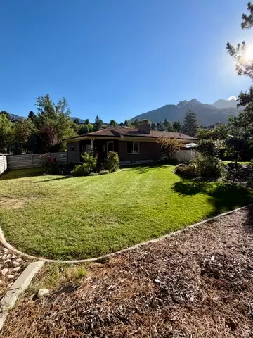 Exterior - 2924 E Robidoux Rd, Sandy, UT 84093 photo 9 of 15