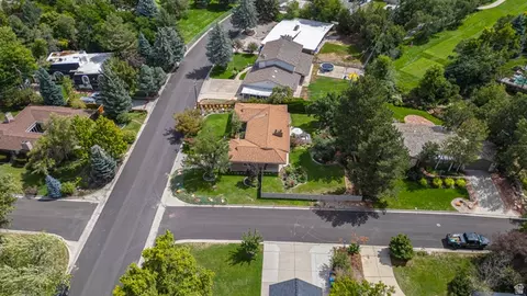 View/Area - 2924 E Robidoux Rd, Sandy, UT 84093 photo 3 of 6