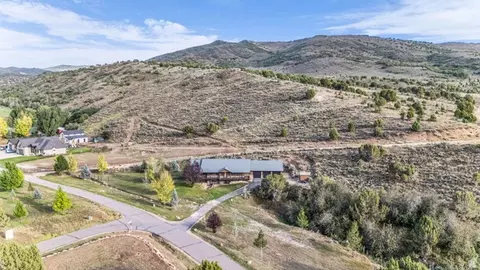 View/Area - 615 E Cherry Canyon Dr, Wanship, UT 84017 photo 2 of 9