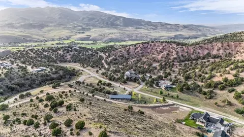 View/Area - 615 E Cherry Canyon Dr, Wanship, UT 84017 photo 6 of 9