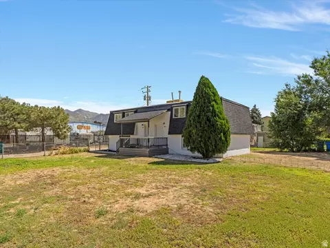 Exterior - 385 W 700 N, Orem, UT 84057 photo 3 of 4