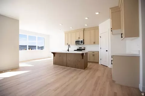 Kitchen - 2102 E Harlequin Ave #LOT EAGLE, Eagle Mountain, UT 84005 photo 1 of 2