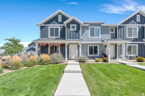 526 N Trident Dr, Saratoga Springs, UT 84045