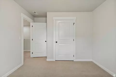 Bedroom - 4367 E Golden Oak Ln, Eagle Mountain, UT 84005 photo 8 of 8