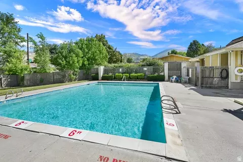 Exterior - 351 E Peach Ln, Bountiful, UT 84010 photo 6 of 11