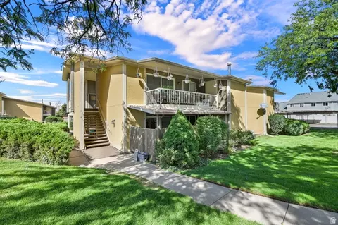 Exterior - 351 E Peach Ln, Bountiful, UT 84010 photo 11 of 11