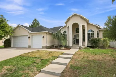 67 E Amber Rd, Saratoga Springs, UT 84045