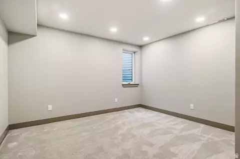 Bedroom - 4554 S Willow Rd, Holladay, UT 84124 photo 6 of 7