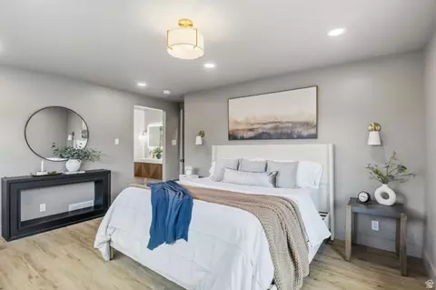 Bedroom - 4554 S Willow Rd, Holladay, UT 84124 photo 2 of 7