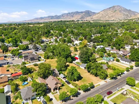 345 E 300 S #1, Logan, UT 84321 photo 6