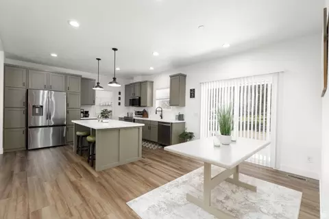 Kitchen - 183 N Matt Dillon Trl, Central, UT 84722 photo 3 of 3
