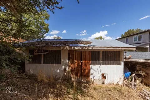Exterior - 550 S 100 E, Payson, UT 84651 photo 7 of 14