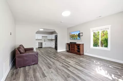 Living - 335 30th St, Ogden, UT 84401 photo 1 of 2