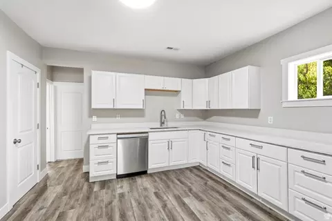 Entry Way - 335 30th St, Ogden, UT 84401 photo 1 of 2
