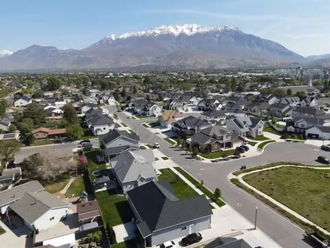 View/Area - 242 W 580 S, Orem, UT 84058 photo 5 of 7
