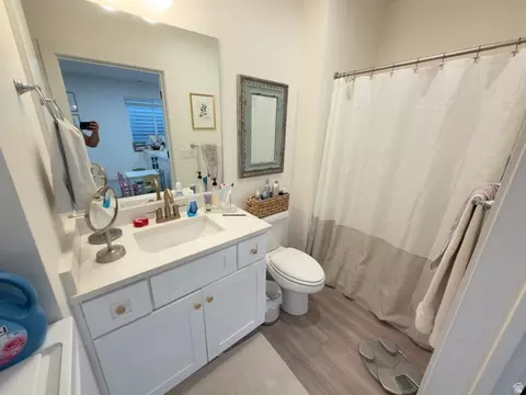 Bath - 242 W 580 S, Orem, UT 84058 photo 10 of 10