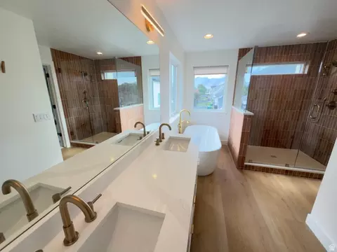 Bath - 242 W 580 S, Orem, UT 84058 photo 6 of 10