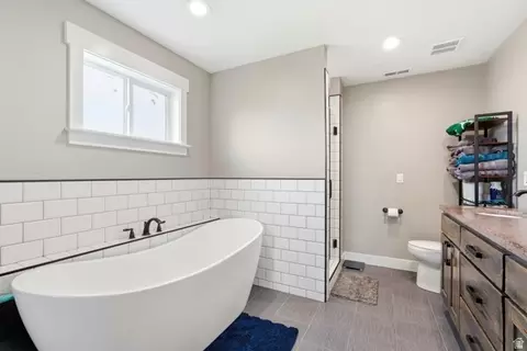 Bath - 251 Eagle Way, Preston, ID 83263 photo 1 of 3