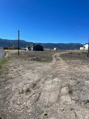 48 W 400 N, Moroni, UT 84646 photo 3