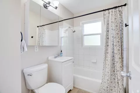 Bath - 843 N 75 E, Orem, UT 84057 photo 1 of 2