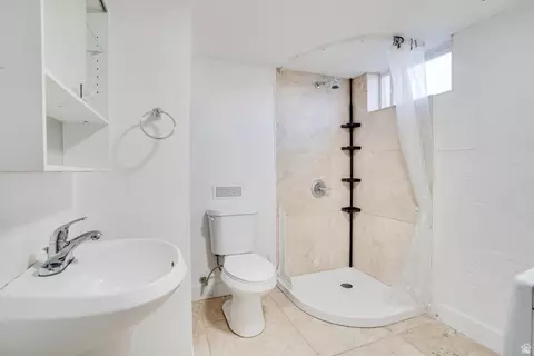 Bath - 843 N 75 E, Orem, UT 84057 photo 2 of 2