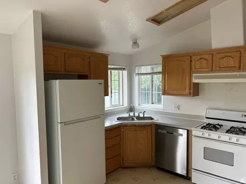 Kitchen - 1675 Kylee Ln, Ogden, UT 84404 photo 2 of 2