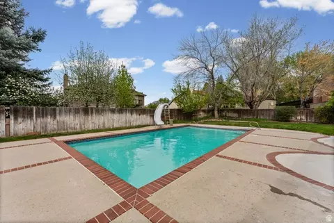 1935 E Brandon Pl, Sandy, UT 84092 photo 6