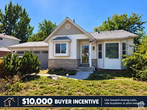 2391 W 2120 N, Clinton, UT 84015