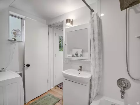 Bath - 3398 River Vu Rd, Oakley, UT 84055 photo 1 of 2