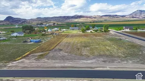 165 N 300 W #11, Newton, UT 84327