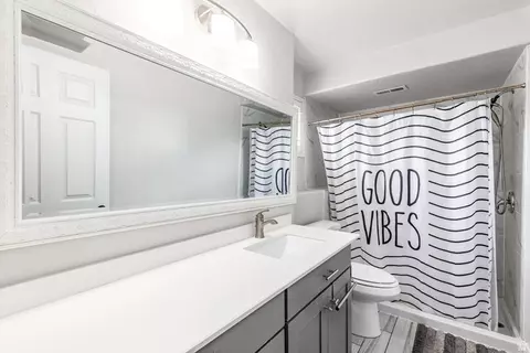 Bath - 1191 W 1380 N, Orem, UT 84057 photo 3 of 3