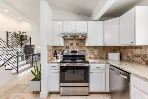 Kitchen - 1191 W 1380 N, Orem, UT 84057 photo 4 of 6