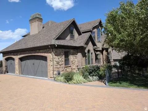 660 Eagle Ridge Dr S, North Salt Lake, UT 84054
