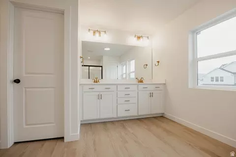 Bath - 1089 E Blackfeet Dr #518, Eagle Mountain, UT 84005 photo 4 of 4
