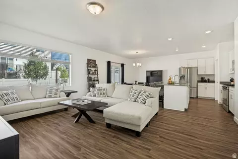Other - 995 E Mecham Ave #122, Layton, UT 84040 photo 1 of 7