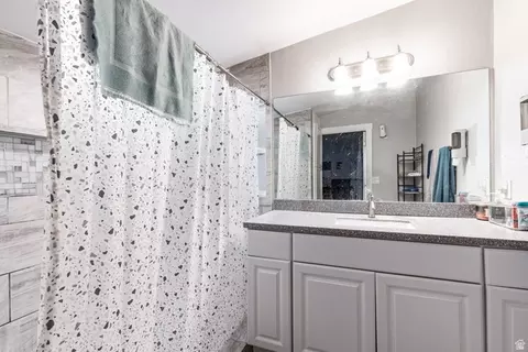 8522 S Solar Way E #8522, Sandy, UT 84070 photo 15