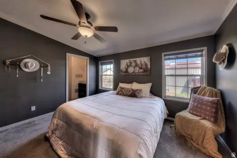 Bedroom - 1885 Plateau Cir, Moab, UT 84532 photo 1 of 3