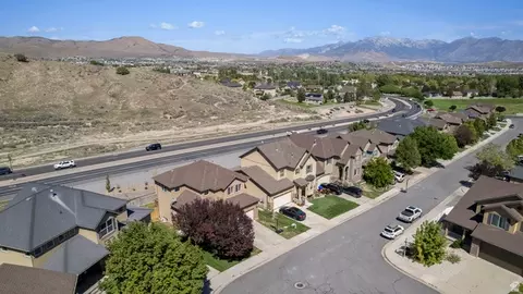 View/Area - 2809 E Hideout Dr N, Eagle Mountain, UT 84005 photo 3 of 11