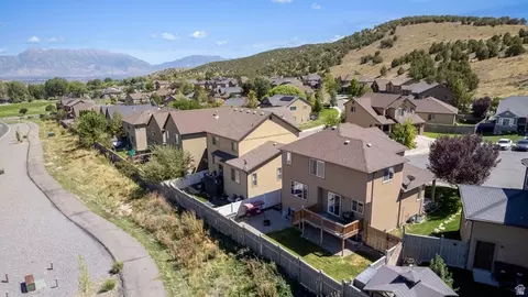 View/Area - 2809 E Hideout Dr N, Eagle Mountain, UT 84005 photo 9 of 11