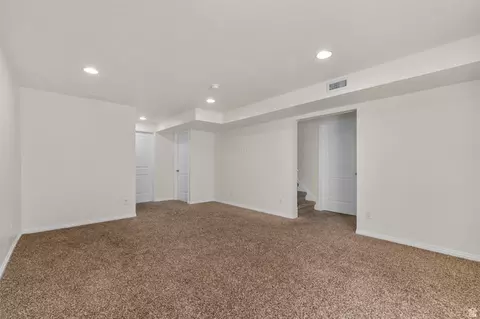 Living - 2809 E Hideout Dr N, Eagle Mountain, UT 84005 photo 4 of 4