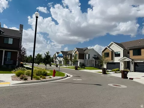 Other - 10554 S Bay Meadow Dr E #2, Sandy, UT 84092 photo 4 of 4