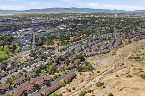 View/Area - 1305 S Alpine Way E, Provo, UT 84606 photo 6 of 8
